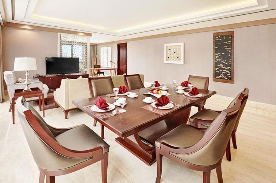 Swiss-Belhotel Соронг Екстер'єр фото