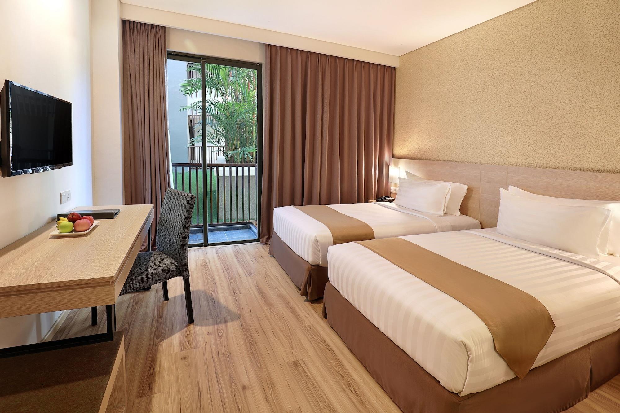 Swiss-Belhotel Соронг Екстер'єр фото