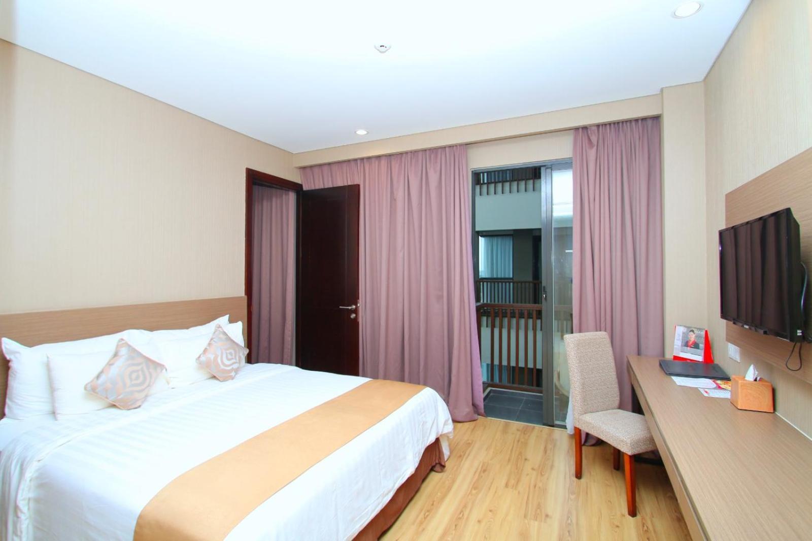 Swiss-Belhotel Соронг Екстер'єр фото